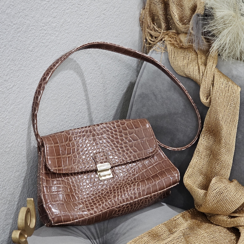 Elegant Brown Crocodile-Embossed Women's Bag